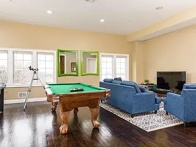 9033 Wall St #5 North Bergen, NJ 07047