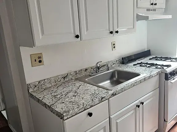 2271 Kennedy blvd, 306, North Bergen, NJ 07047