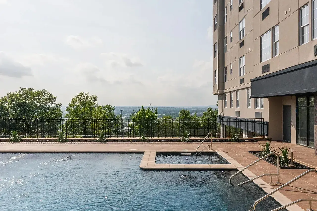 520 CLIFF STREET,222  FAIRVIEW, NJ 07022