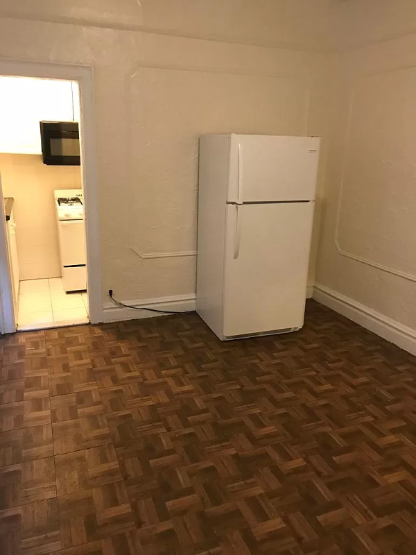 35 KENSINGTON AVENUE , UNIT B2, JERSEY CITY