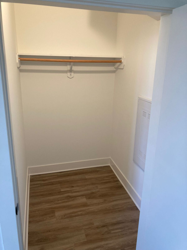 520 CLIFF STREET UNIT 215 FAIRVIEW NJ 07022