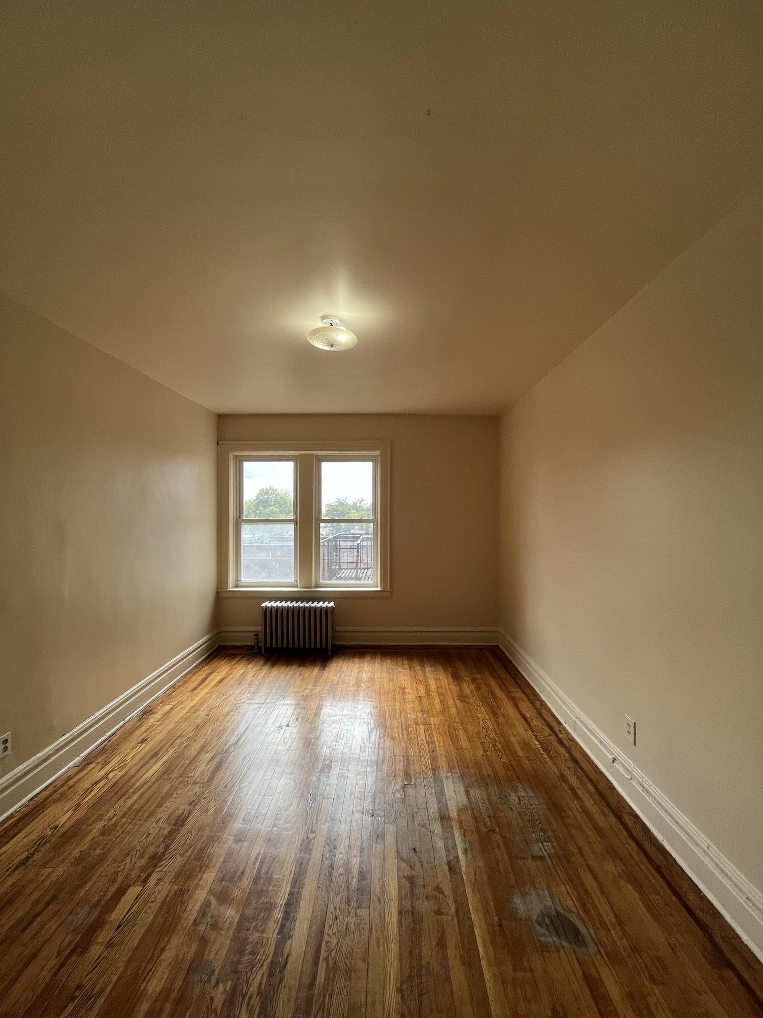 168 S Clinton St, B8, East Orange, NJ 07018