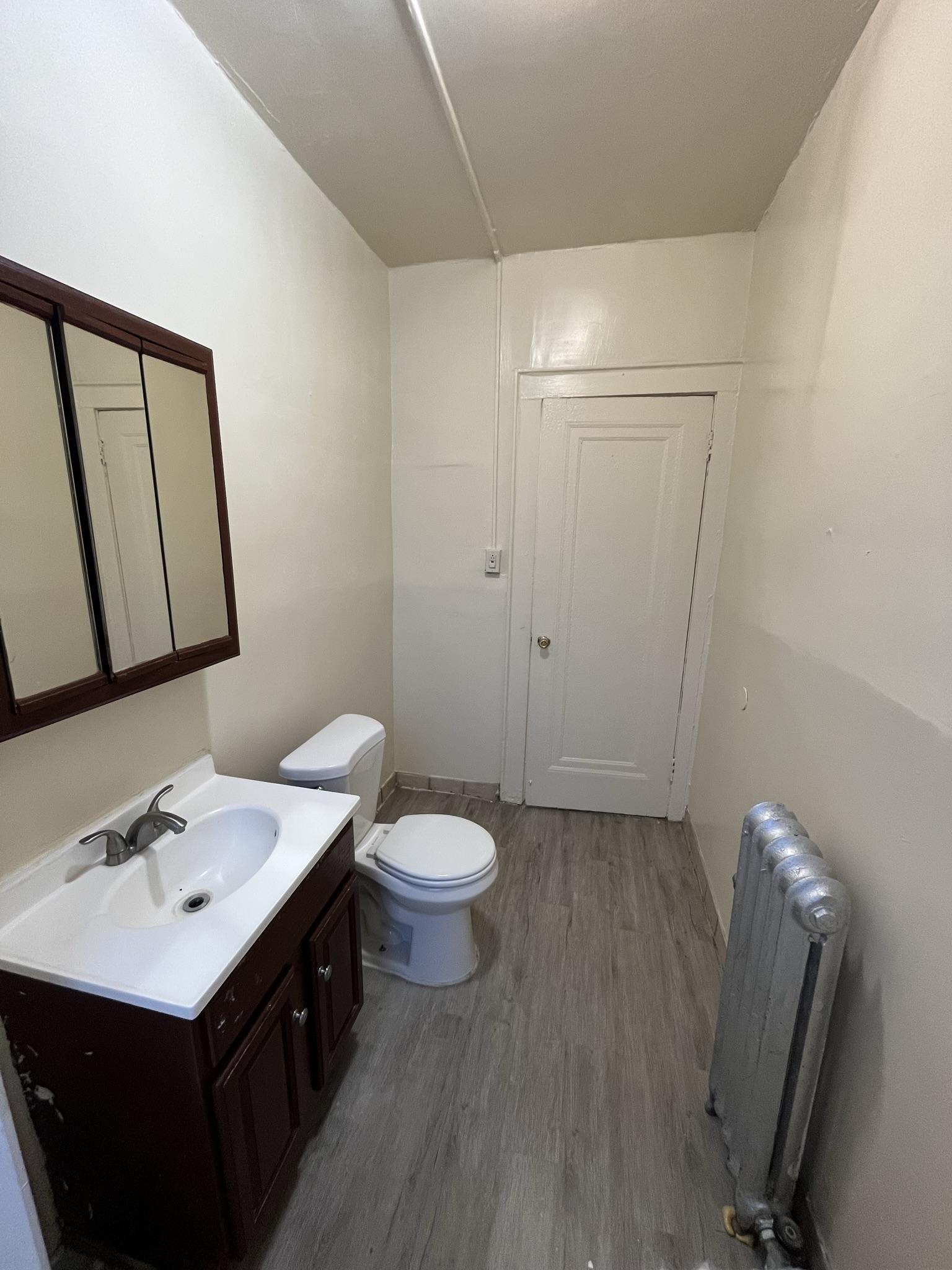 10 S Grove St 206 , East Orange, NJ 07018