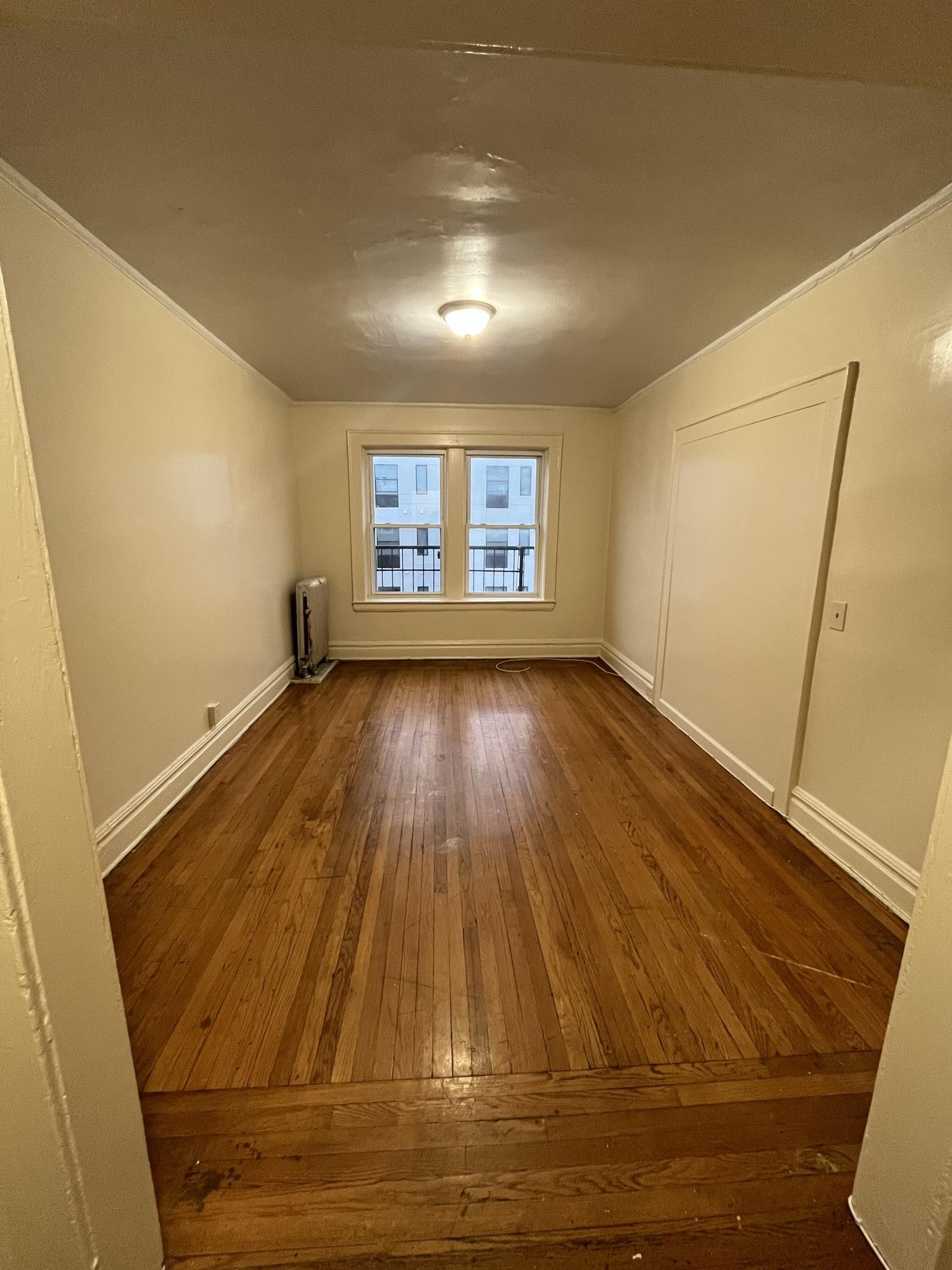 10 S Grove St 206 , East Orange, NJ 07018