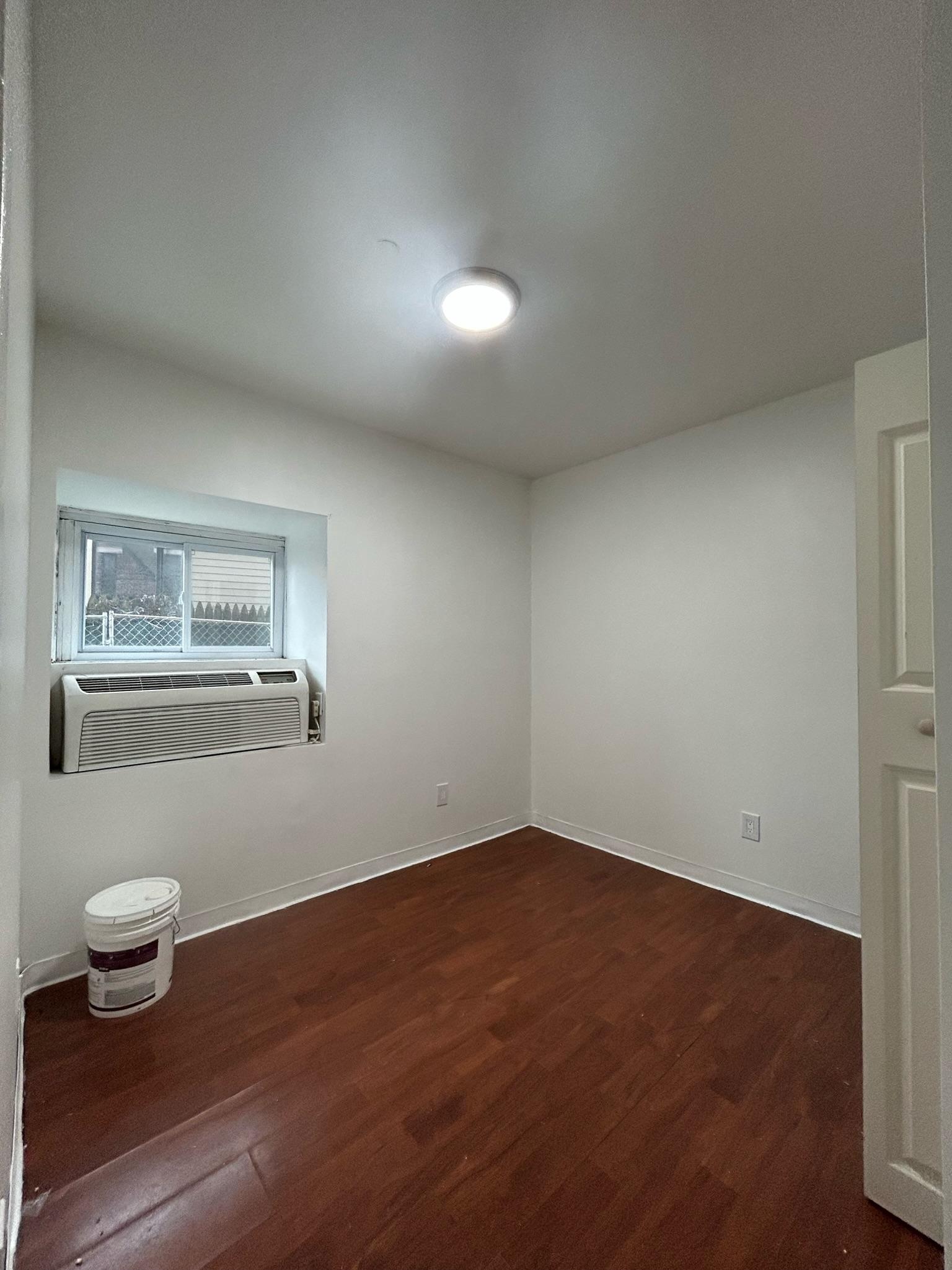 14 Park St, P3 Jersey City, NJ 07304