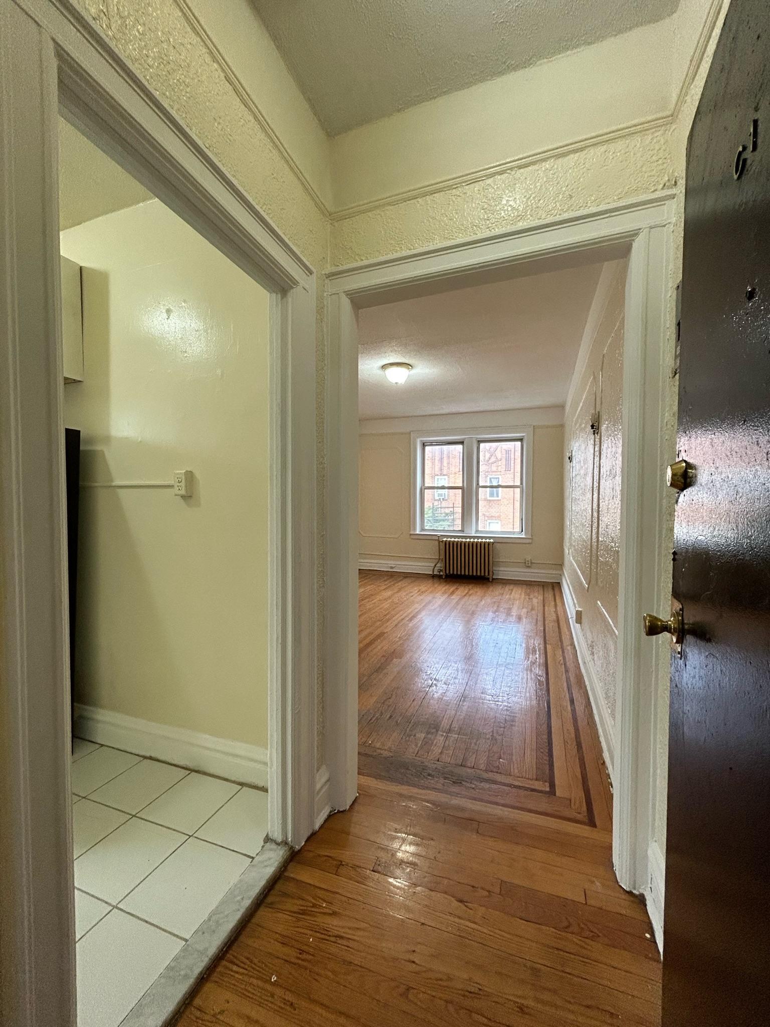 35 Kensington Ave, C4, Jersey City, NJ 07304