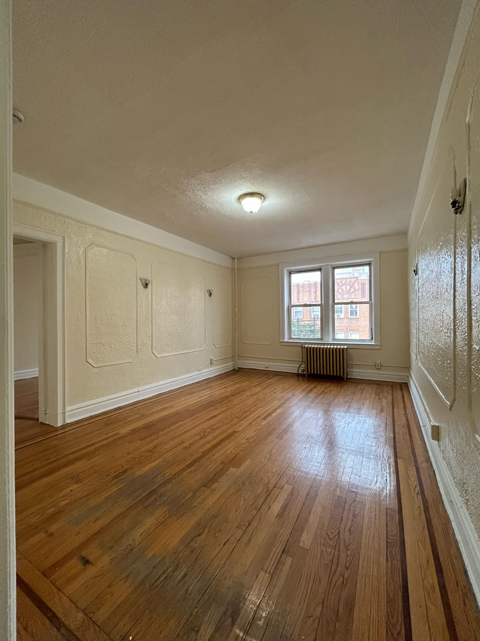 35 Kensington Ave C1 , Jersey city, NJ 07304