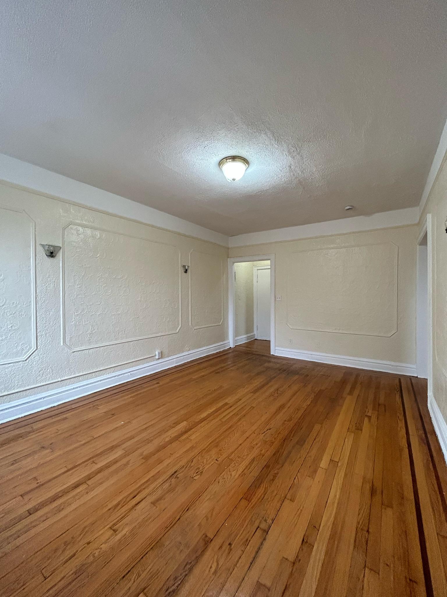 35 Kensington Ave, C4, Jersey City, NJ 07304