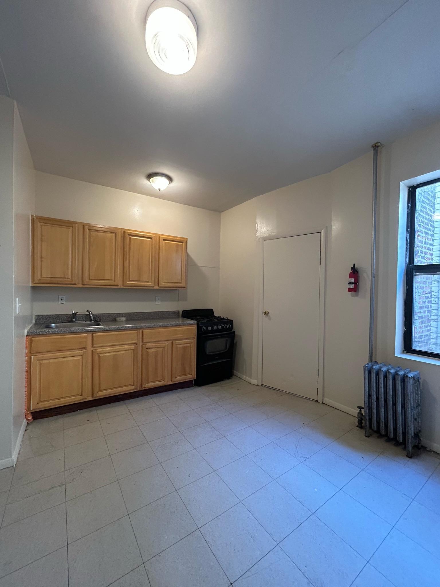 33-35 STORMS AVENUE , UNIT 2B,Ave, Jersey City, NJ 07306