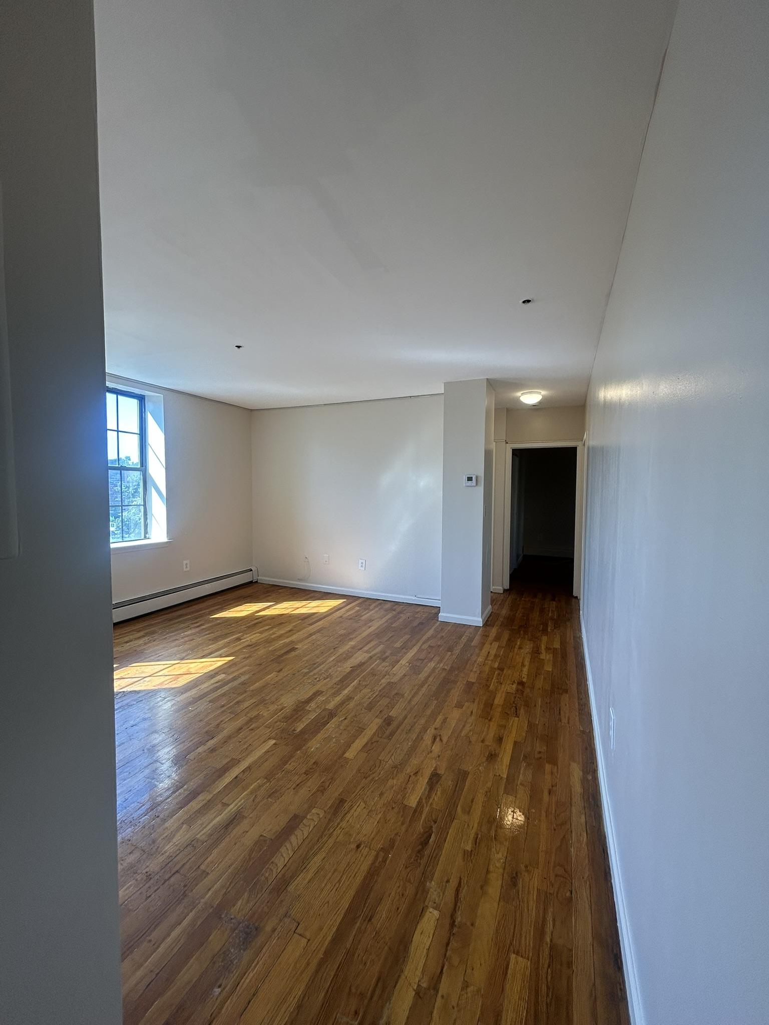 10 OSBORNE TERRACE, 4C, Newark, NJ 07108