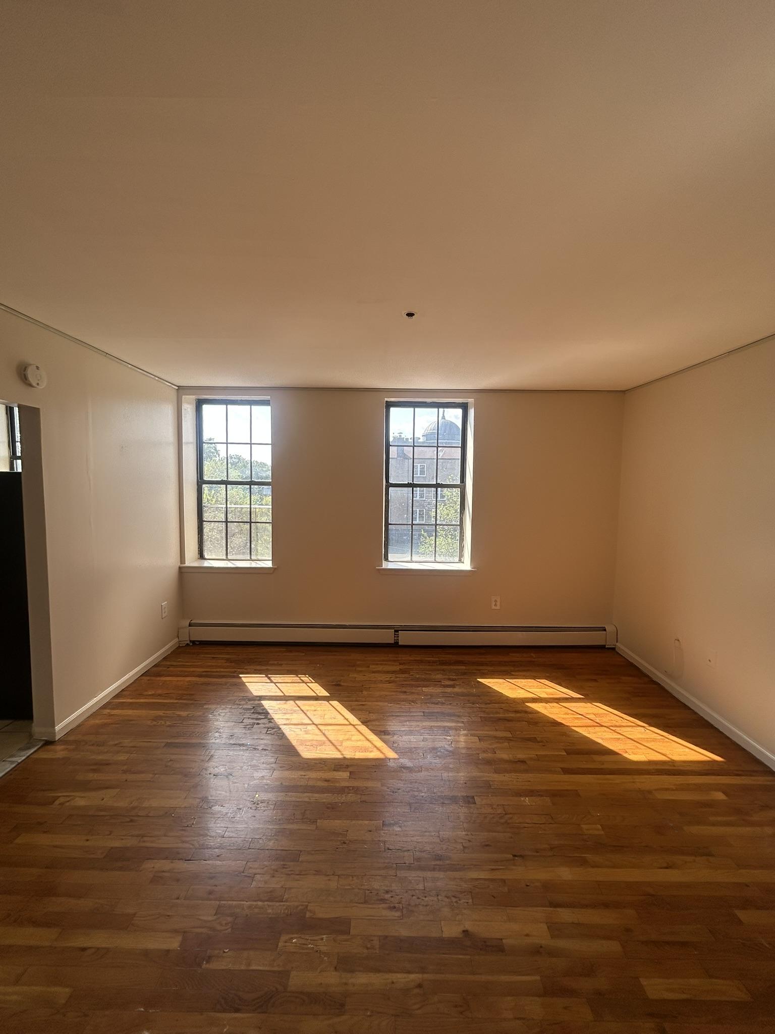 10 OSBORNE TERRACE, 4C, Newark, NJ 07108