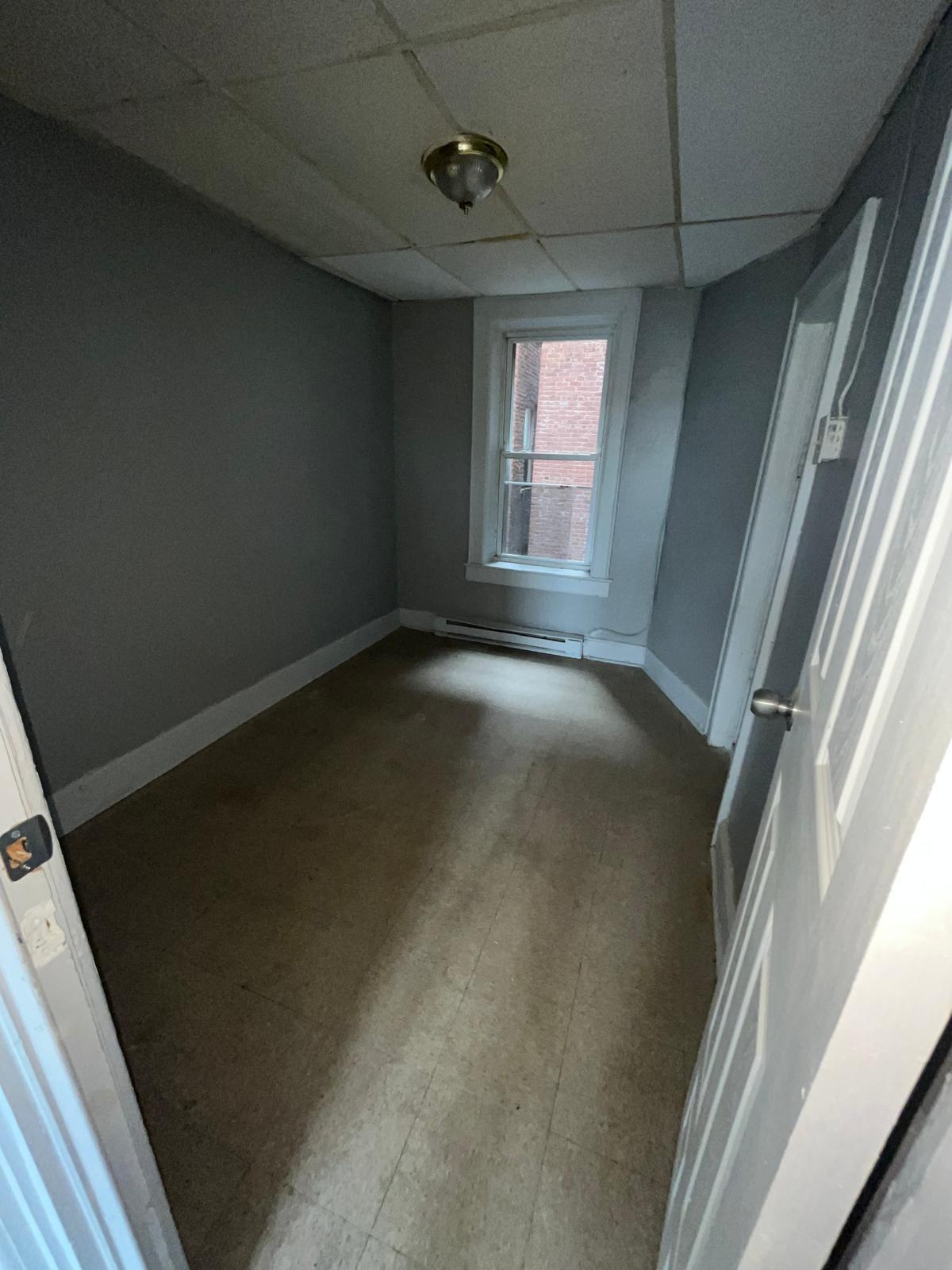 10 OSBORNE TERRACE, UNIT 5J, NEWARK.