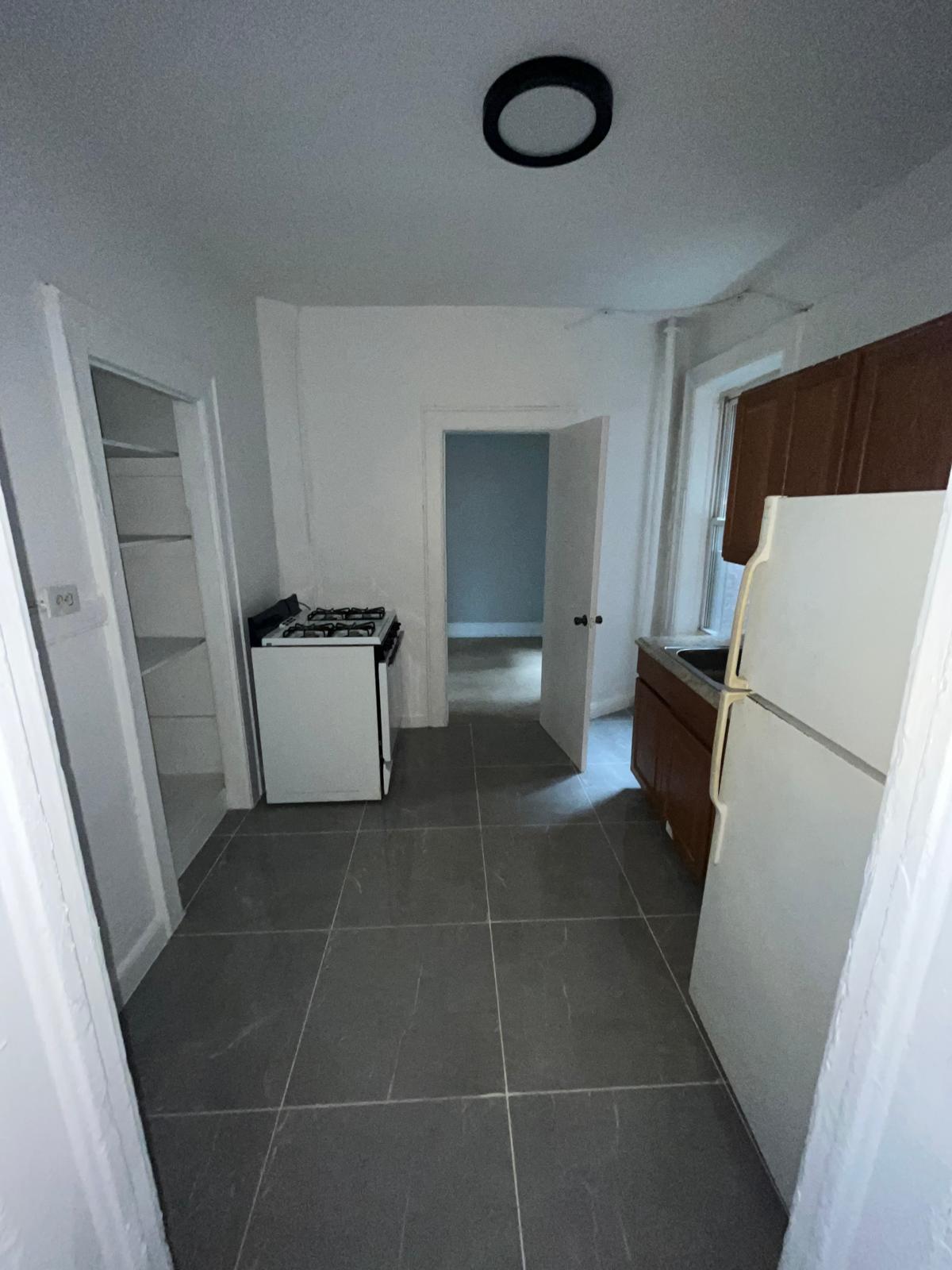 10 OSBORNE TERRACE, UNIT 5J, NEWARK.