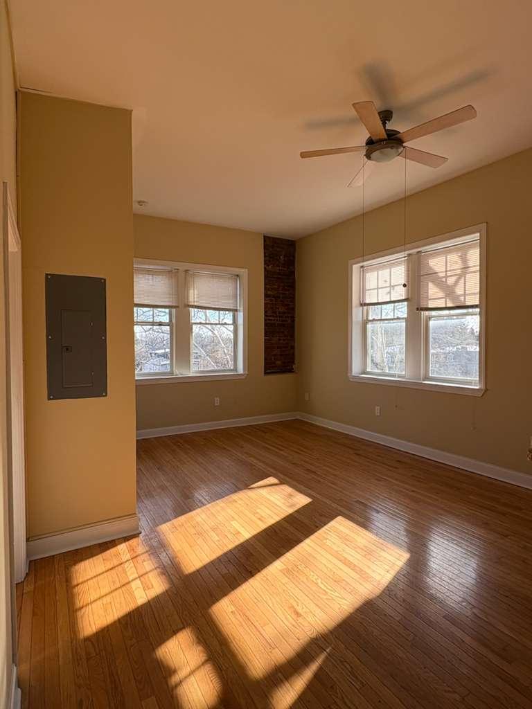 319 W Chelten Ave 505, Philadelphia, PA 19144