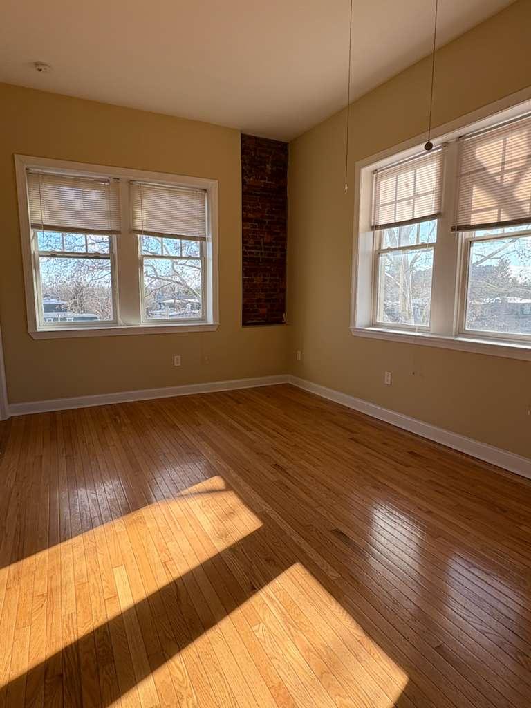 319 W Chelten Ave 505, Philadelphia, PA 19144