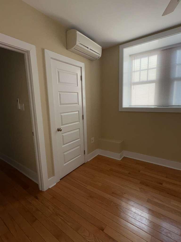 319 W Chelten Ave, G04, Philadelphia, PA 19144