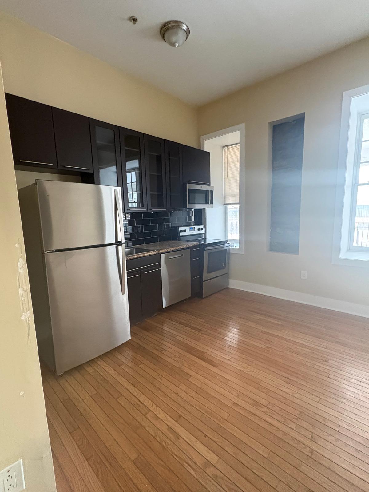 319 W Chelten Ave 105, Philadelphia, PA 19144