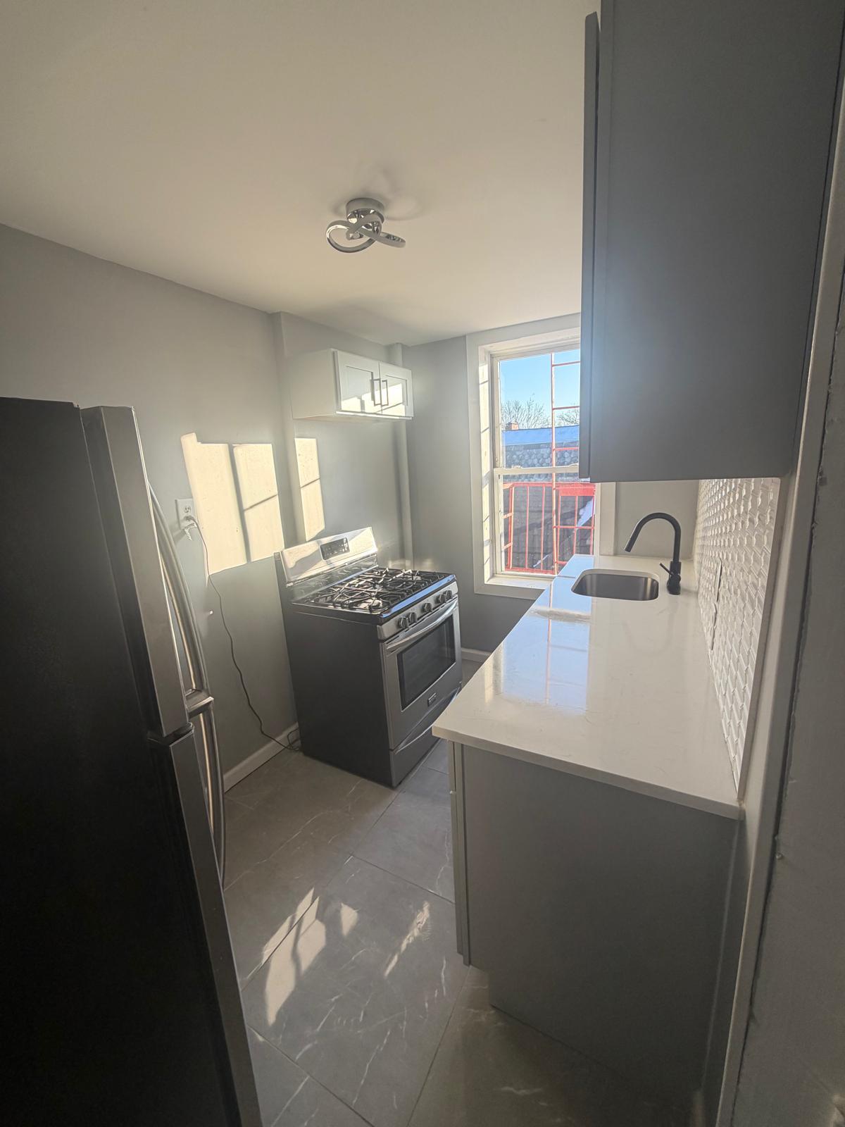 759 Highland Ave UNIT H12