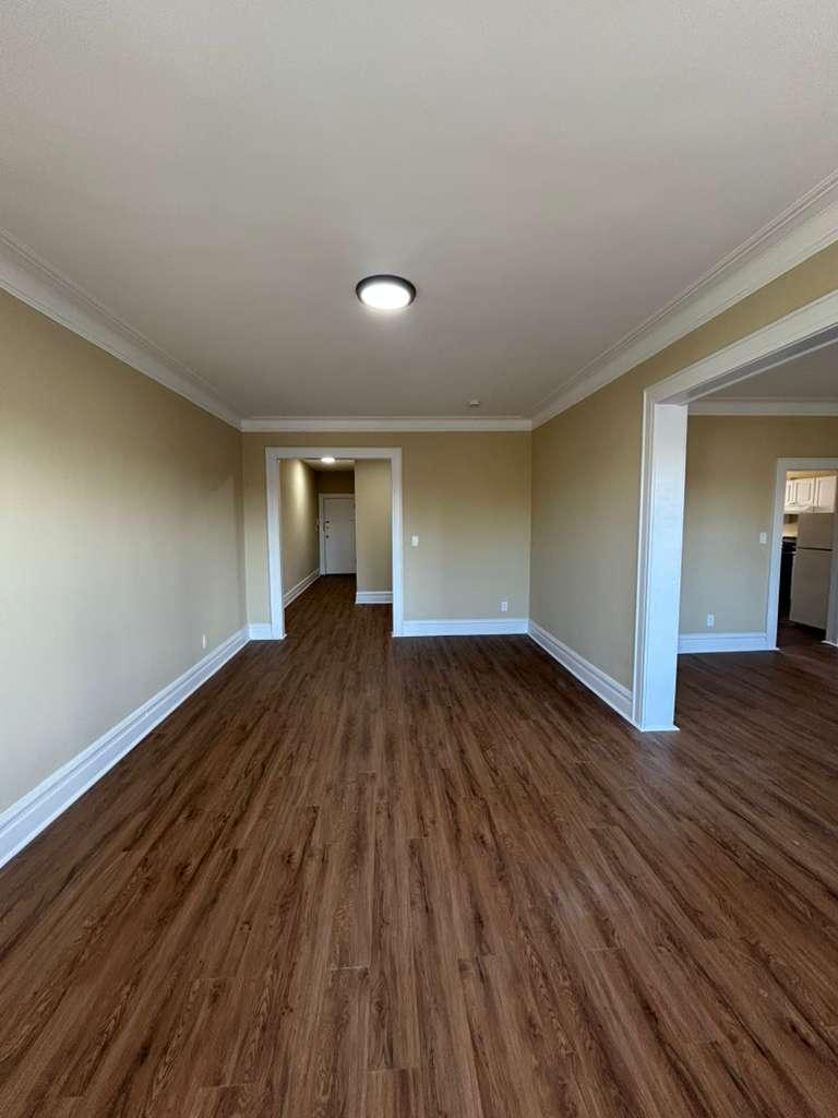 168 S Clinton St, D9, East Orange, NJ 07018