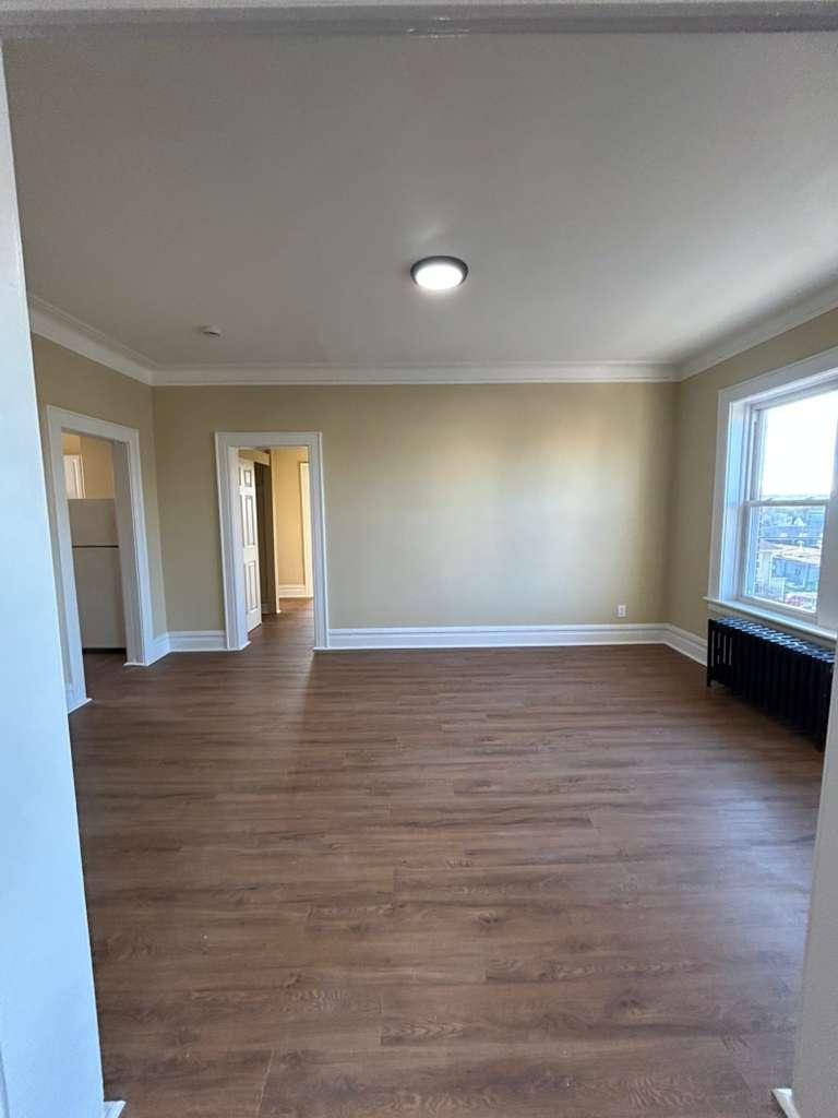 168 S Clinton St, D9, East Orange, NJ 07018