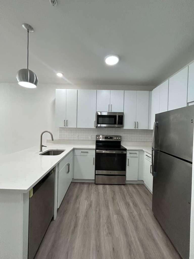 1127-1135 STUYVESANT, 204, IRVINGTON, NJ 07111