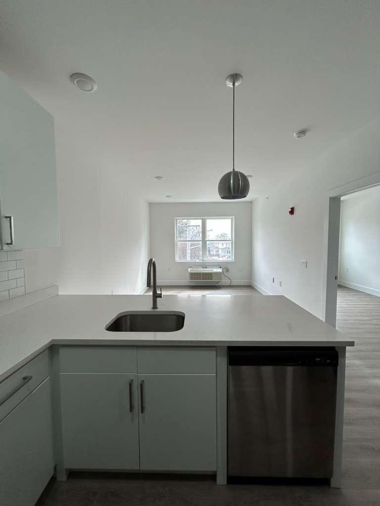 1127-1135 STUYVESANT, 306, IRVINGTON, NJ 07111