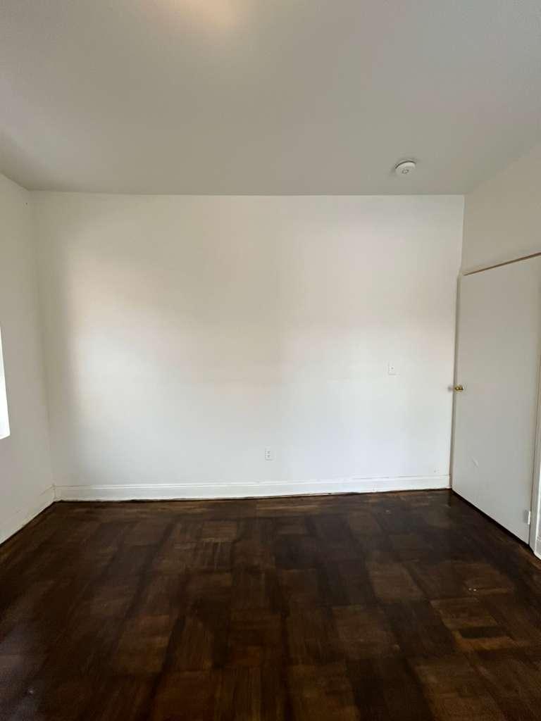 154 Belmont Ave 105, Jersey City, NJ 07304