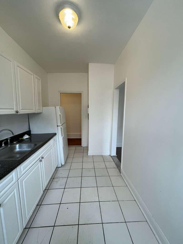 154 Belmont Ave 105, Jersey City, NJ 07304