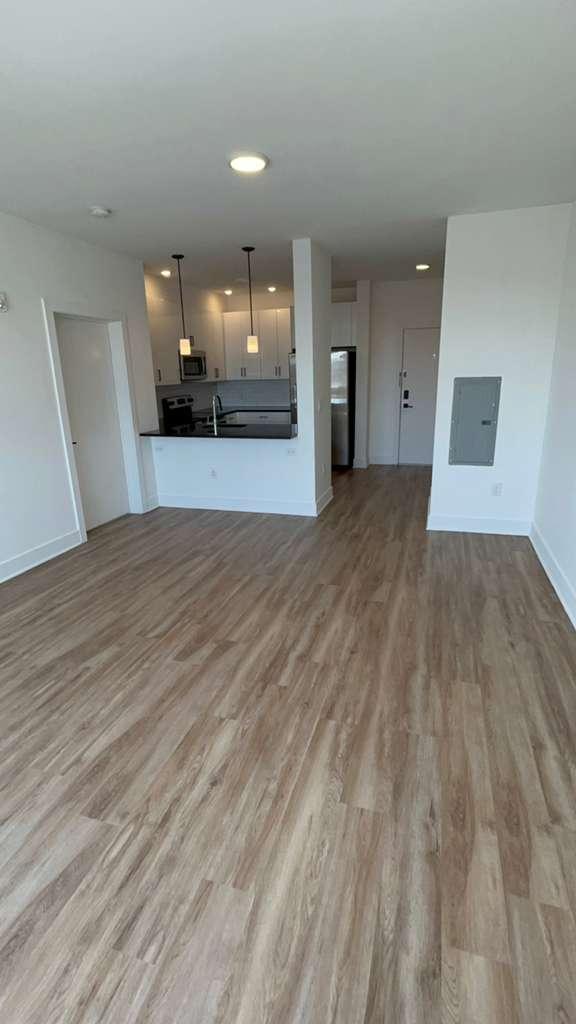 520 CLIFF STREET, 508, FAIRVIEW, NJ 07022
