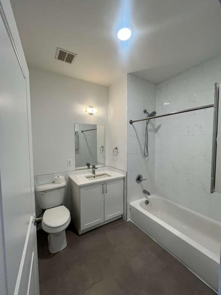 429 Bergen Ave 311, Jersey City, NJ 07304