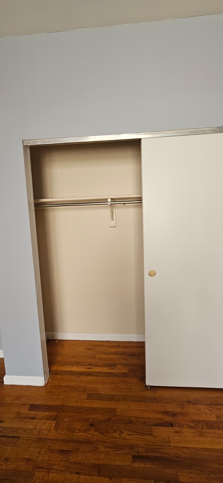 10 Osborne Ter # 6G Newark, NJ 07108