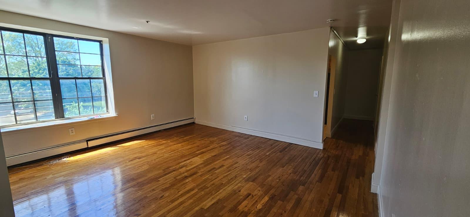 10 Osborne Ter # 4F Newark, NJ 07108