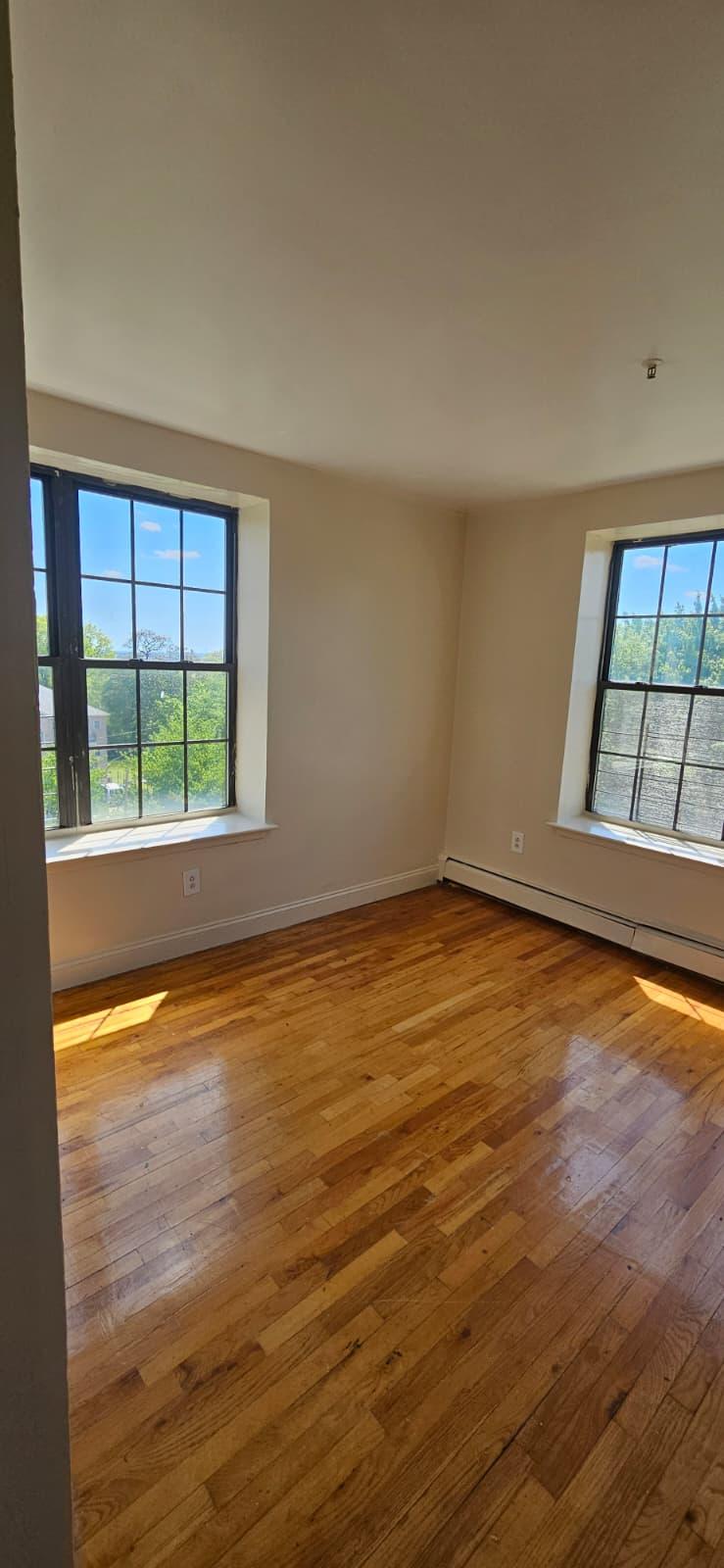10 Osborne Ter # 4C Newark, NJ 07108