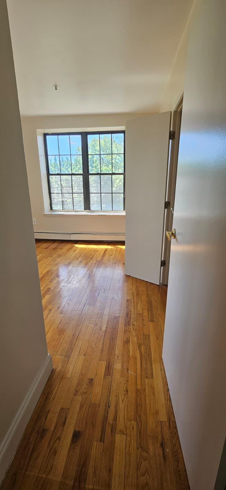 10 Osborne Ter # 4F Newark, NJ 07108