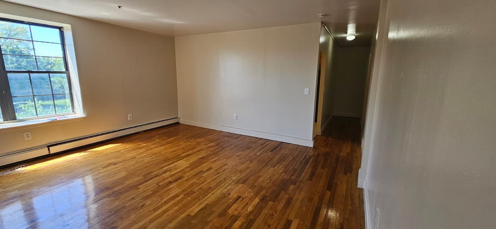 10 Osborne Ter # 4F Newark, NJ 07108