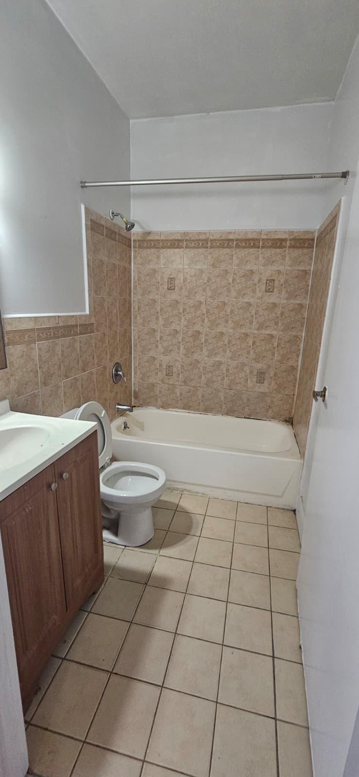 10 OSBORNE TERRACE, UNIT 6J, NEWARK.