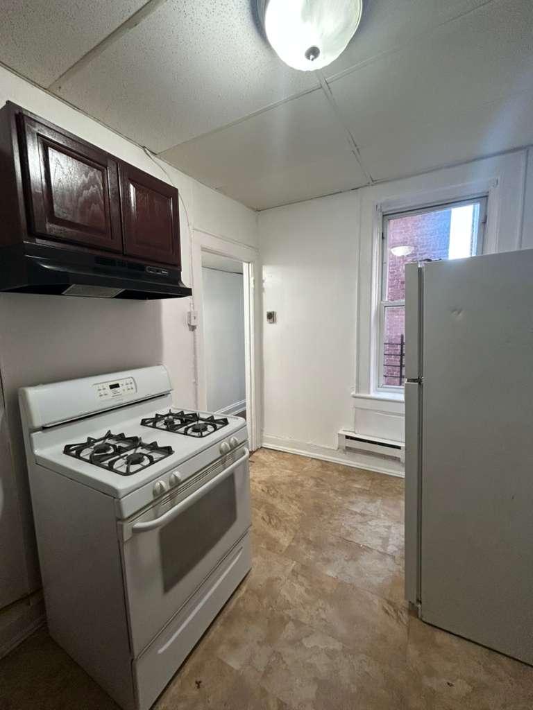 269 280 VERONA AVENUE, V5, Newark, NJ 07104
