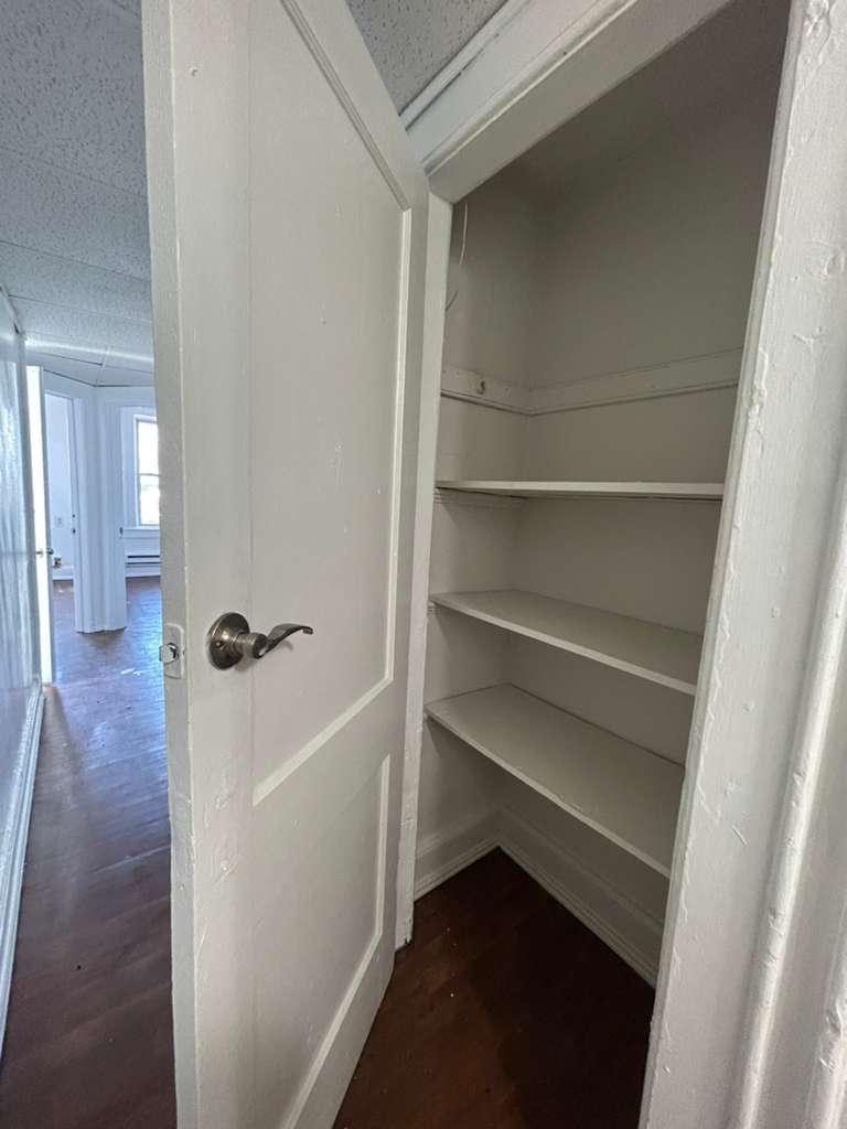 269 280 VERONA AVENUE, V5, Newark, NJ 07104