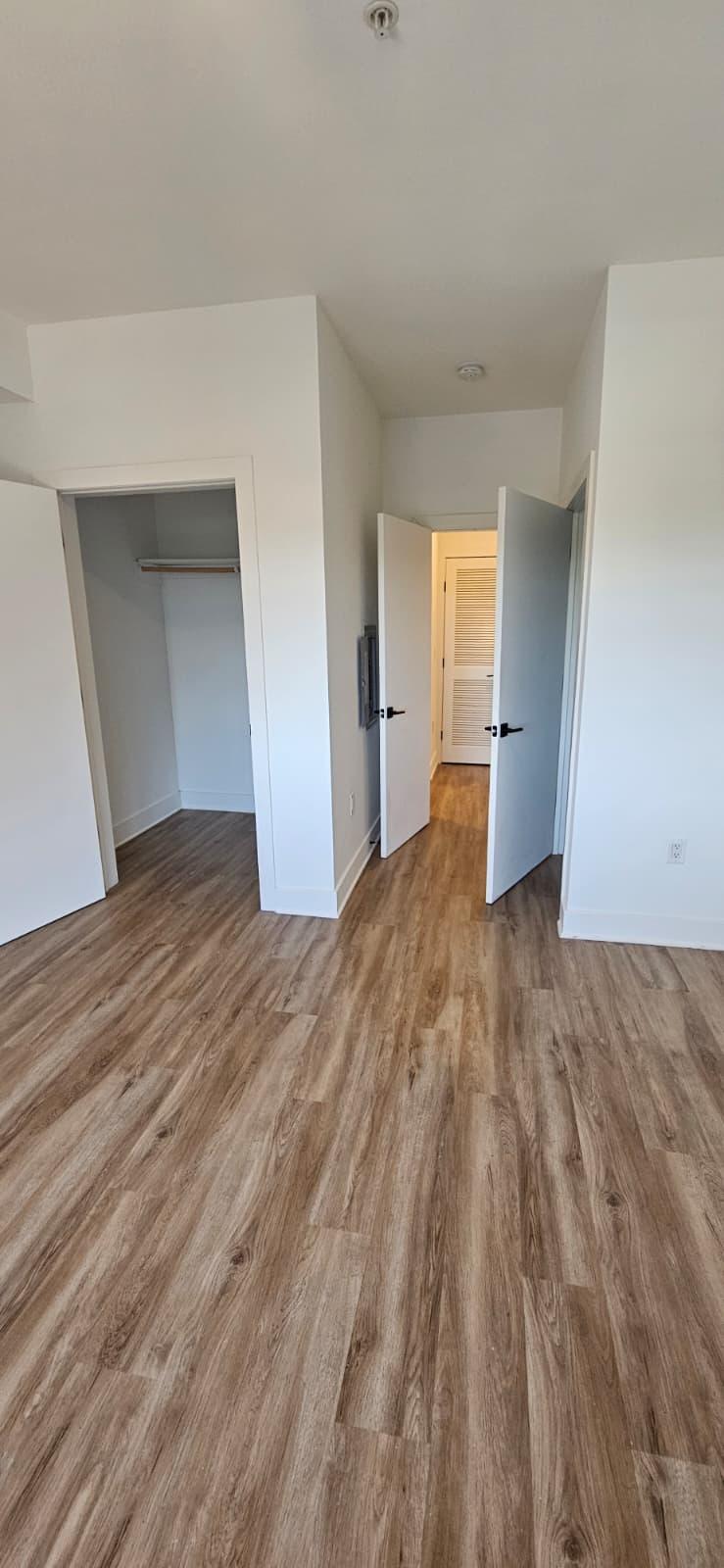 520 CLIFF STREET,222  FAIRVIEW, NJ 07022