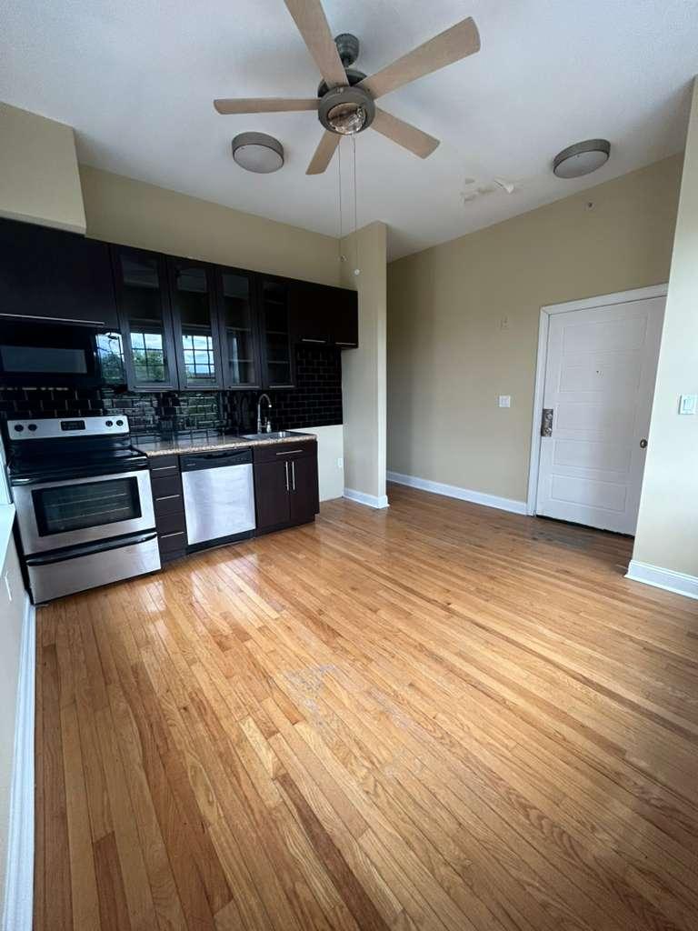 319 W Chelten Ave, 502, Philadelphia, PA 19144