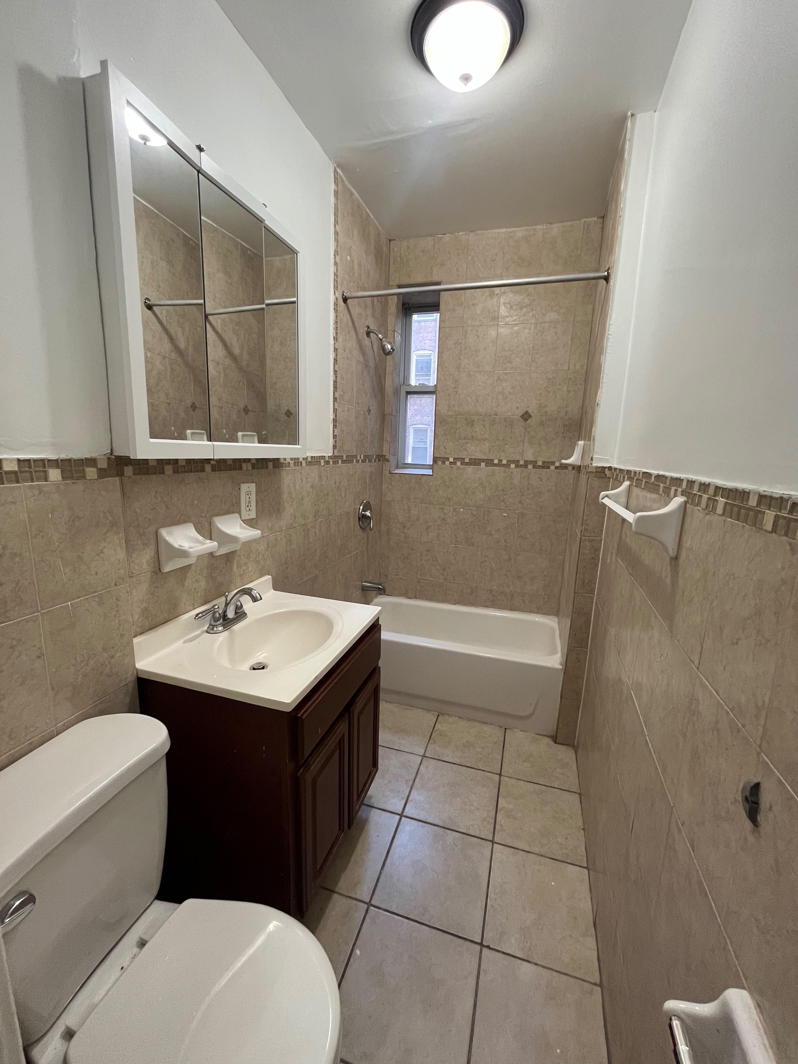 154 Belmont Ave 105, Jersey City, NJ 07304